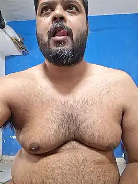 Snapshot of dirtybearr chatting on March 18, 2025, 11:22 am dirtybearr online show from March 18, 2025, 11:22 am