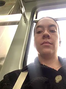 ImAlicee online show from October 12, 2025, 12:39 pm