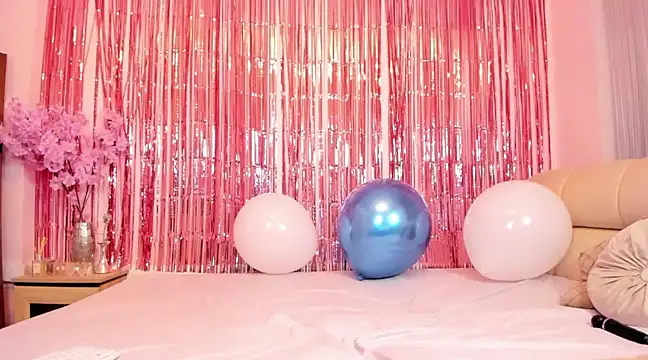 Snapshot of Sherrydon_Xo chatting on March 4, 2025, 10:16 pm Sherrydon Xo online show from March 4, 2025, 10:16 pm