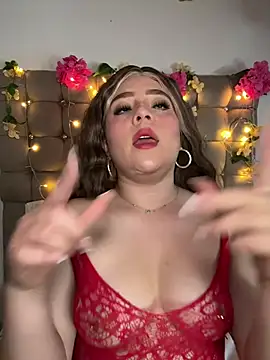 Jullieetta online show from February 6, 2026, 11:50 am