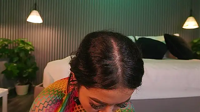 EriKlein online show from April 15, 2026, 7:51 pm