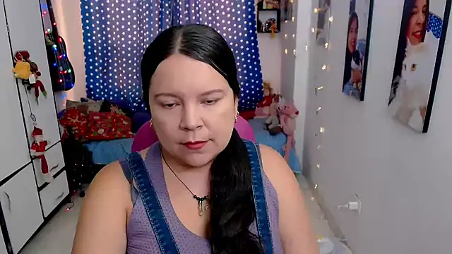 claryssa  online show from January 6, 2026, 9:08 pm