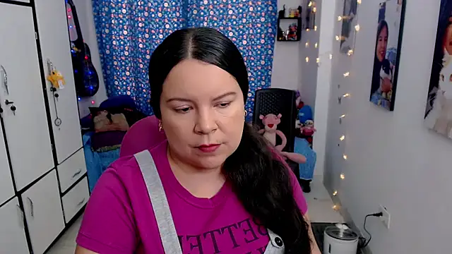 claryssa  online show from September 24, 2025, 8:04 pm