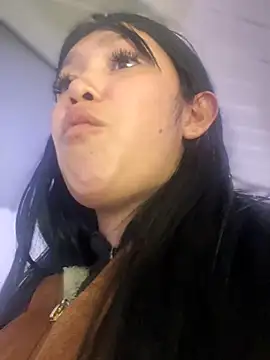 emily rosse04 online show from October 13, 2025, 12:07 pm