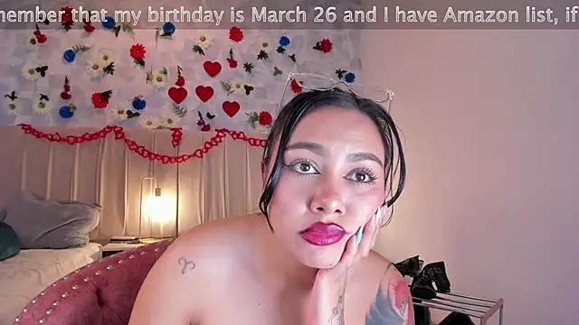 Snapshot of samara_smithh chatting on March 7, 2025, 5:49 pm samara smithh online show from March 7, 2025, 5:49 pm