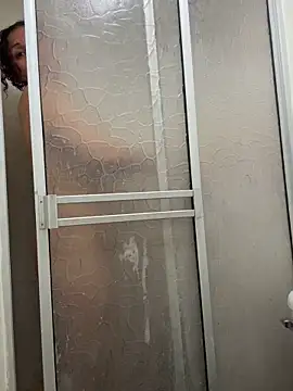 SheraHadee online show from October 4, 2025, 3:35 pm