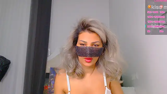 Snapshot of Turkish_Latina chatting on January 6, 2025, 1:09 am Turkish Latina online show from January 6, 2025, 1:09 am