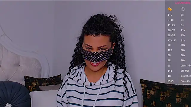 Snapshot of Turkish_Latina chatting on December 28, 2024, 11:16 pm Turkish Latina online show from December 28, 2024, 11:16 pm