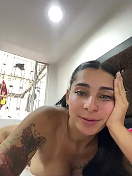 Meganmilk1 online show from February 6, 2026, 1:51 pm