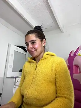 Meganmilk1 online show from October 10, 2025, 3:46 pm