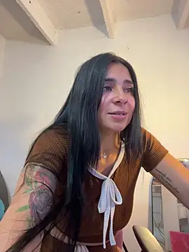 Meganmilk1 online show from December 18, 2025, 4:33 pm