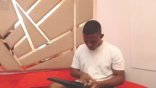 you and i9 online show from November 10, 2025, 7:52 pm