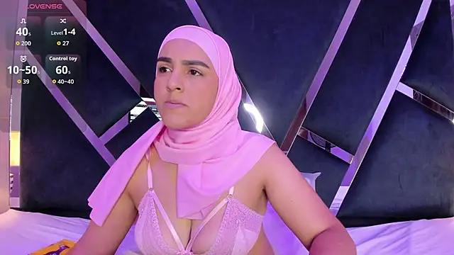 Nahid Jaziri1 online show from October 30, 2025, 7:55 pm