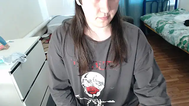 EvaMiron online show from December 20, 2025, 9:34 am