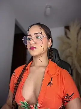 Snapshot of gretta_kler1 chatting on February 26, 2026, 10:32 pm gretta kler1 online show from February 26, 2026, 10:32 pm