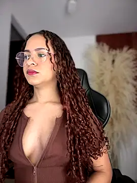 gretta kler1 online show from October 16, 2025, 12:24 pm