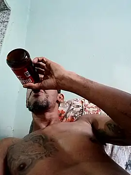 fieltoprj1 online show from October 23, 2025, 8:07 pm