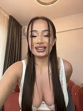 Snapshot of deliaroyal chatting on November 23, 2025, 1:21 pm deliaroyal online show from November 23, 2025, 1:21 pm