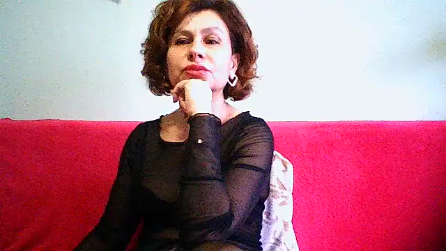 Mat Elenore online show from April 11, 2026, 5:37 am