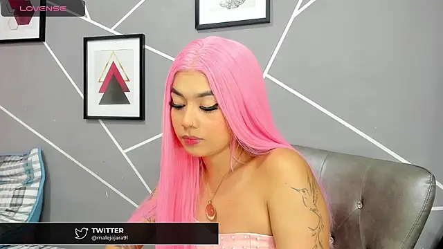 ashliekitty  011 online show from February 4, 2025, 12:40 am