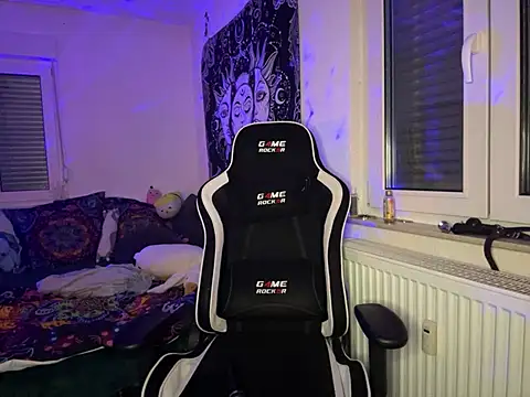 kinkygirl420x online show from February 11, 2025, 1:10 am