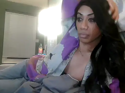 CaramelDipper online show from July 4, 2026, 6:42 am