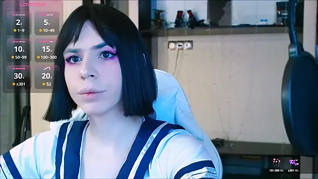 FemAlexa  online show from February 11, 2025, 11:20 am