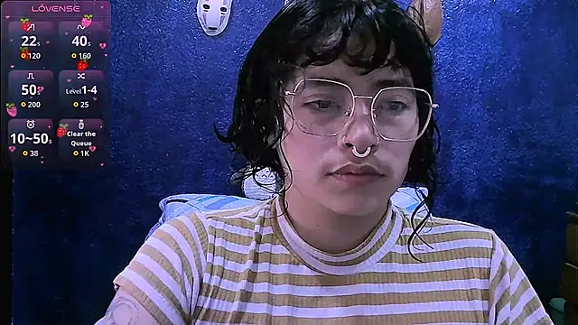 Snapshot of NinaYellow chatting on February 12, 2026, 1:11 pm NinaYellow online show from February 12, 2026, 1:11 pm