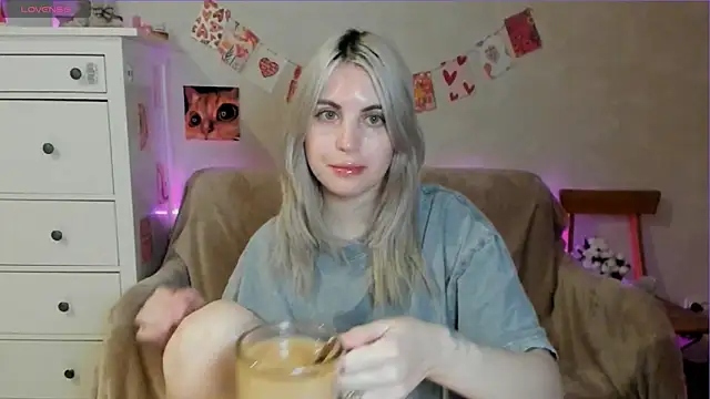 pawpaws online show from May 15, 2026, 7:28 am