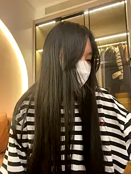 MEOW MEO online show from January 6, 2026, 4:11 pm