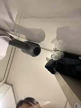 Snapshot of MEOW_MEO chatting on November 8, 2025, 3:48 pm MEOW MEO online show from November 8, 2025, 3:48 pm