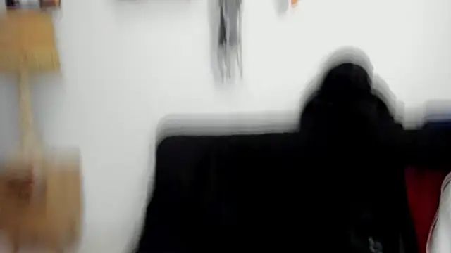 Snapshot of Tom_Krakow chatting on December 4, 2024, 6:22 pm Tom Krakow online show from December 4, 2024, 6:22 pm