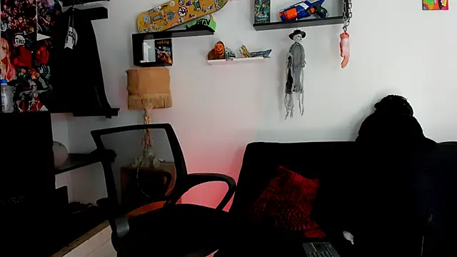 Snapshot of Tom_Krakow chatting on December 1, 2024, 7:41 pm Tom Krakow online show from December 1, 2024, 7:41 pm