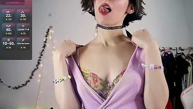 Violet Veliya online show from October 9, 2025, 4:07 pm