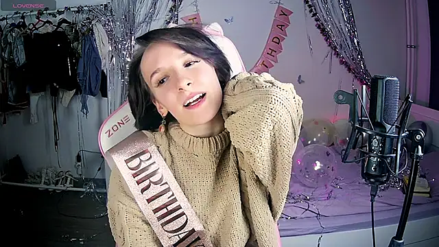 Violet Veliya online show from February 9, 2025, 7:09 pm