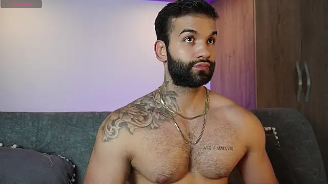 MarkHazze online show from October 25, 2025, 10:32 pm