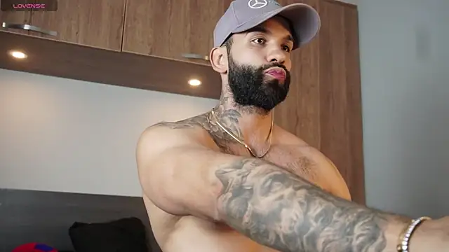 MarkHazze online show from September 22, 2025, 12:27 am