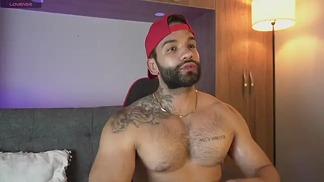 Snapshot of MarkHazze chatting on February 22, 2026, 12:24 am MarkHazze online show from February 22, 2026, 12:24 am