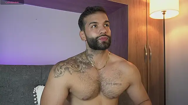 Snapshot of MarkHazze chatting on March 1, 2026, 12:54 am MarkHazze online show from March 1, 2026, 12:54 am