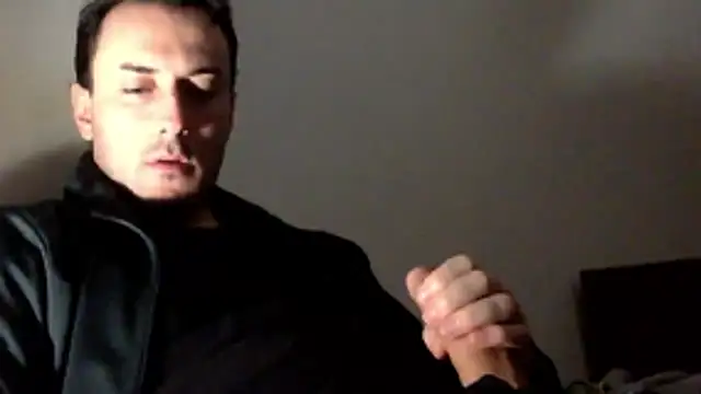 Snapshot of mainnrd chatting on March 1, 2026, 9:26 pm mainnrd online show from March 1, 2026, 9:26 pm