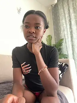 Snapshot of Grusha19 chatting on February 12, 2025, 9:10 am Grusha19 online show from February 12, 2025, 9:10 am