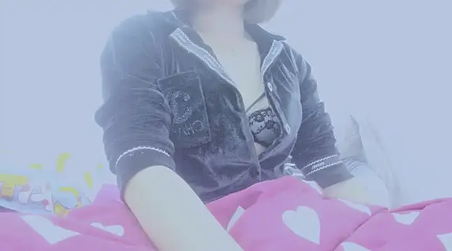 Snapshot of Linh_diudang chatting on March 1, 2025, 2:55 pm Linh diudang online show from March 1, 2025, 2:55 pm