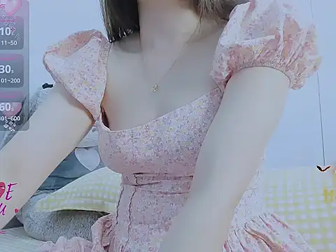 Linh diudang online show from November 3, 2025, 11:08 pm