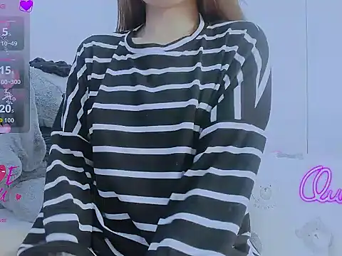 Snapshot of Linh_diudang chatting on February 2, 2026, 2:21 am Linh diudang online show from February 2, 2026, 2:21 am