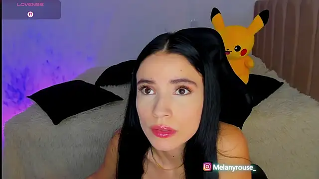 melanyrouse1 online show from November 18, 2025, 8:12 pm