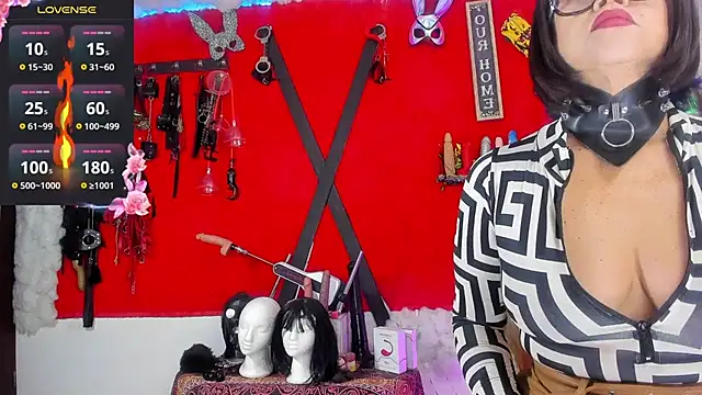 jena derboo online show from October 5, 2025, 10:28 am