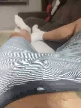 dredre1069 online show from November 27, 2025, 2:28 pm