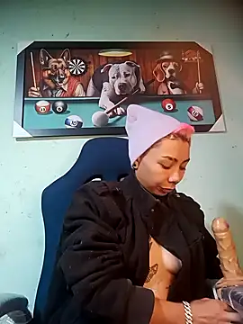 Snapshot of real_fenix chatting on September 22, 2025, 2:12 pm real fenix online show from September 22, 2025, 2:12 pm