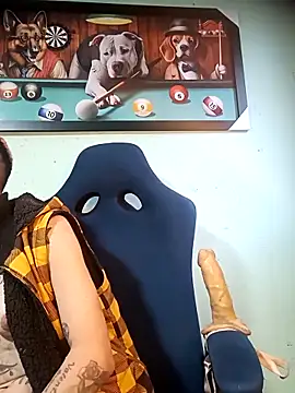 Snapshot of real_fenix chatting on October 16, 2025, 2:58 pm real fenix online show from October 16, 2025, 2:58 pm