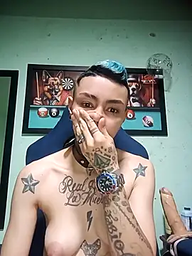 Snapshot of real_fenix chatting on November 8, 2025, 9:29 pm real fenix online show from November 8, 2025, 9:29 pm